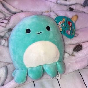 5 inch Zobey the octopus squishmallow
